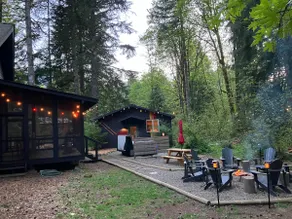 Wildwood Basecamp : 1.6 acres + Bunkhouse Lounge - Image 5