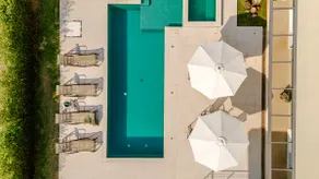 Entire Country House - Relaxing Retreat. - Image 2