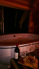 Relax in a bathtub to the sound of a waterfall - Image 5