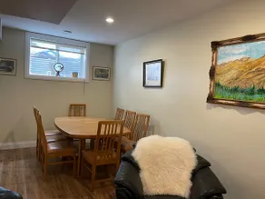 Spacious 6 beds 3 baths home in Central WiFi parking AC - Image 5
