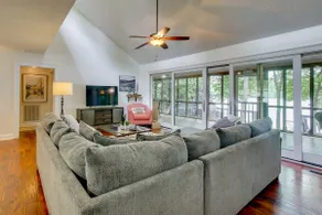 Pet-Friendly Lake Sinclair Home w/ Boat Dock! - Image 5