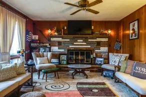 WallDot Rambler~ Private, Cozy Getaway on 8 acres - Image 3