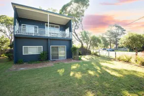 Broulee Beachfront Bliss - Near the Waves - Image 2