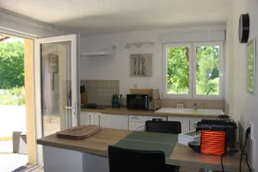 Quiet Maïwen studio with private pool - Image 4