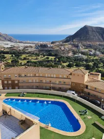 Sybarix Apartment: Spectacular golf and sea views - Image 3