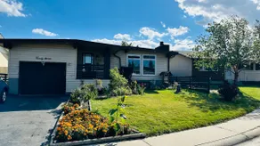 5 room sleeps 18 ppl.12 min from downtown 2600sqf - Image 2
