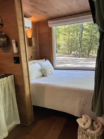 Perfect Cabin for Two- Hot Tub - Image 4