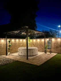 4BR Hot Tub • Sleeps 10 • Westgate & State Farm - Image 2