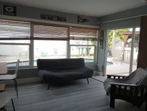 Clearwater Vacation Paradise Home Pool & Hot Tub, Outside Bar- TV, Pets welcome - Image 3