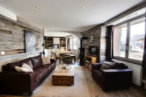 Le Bouquetin 8 person 50m from slopes in the heart of the village - Image 2