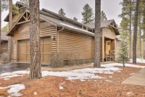 Deck & Game Room: Spacious Pinetop Cabin! - Image 3