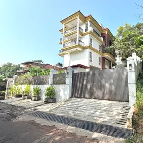 Guest Favourite 4bhk Villa | Pvt Pool | Parra - Image 4