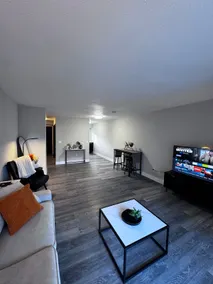 Relax In Your Home Away From Home - Image 4