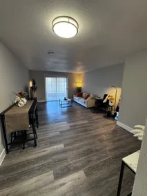 Relax In Your Home Away From Home - Image 5