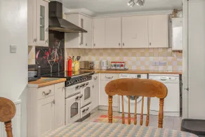 Rabbit Haven- Near Bicester Village & Town - ShireStays - Image 4