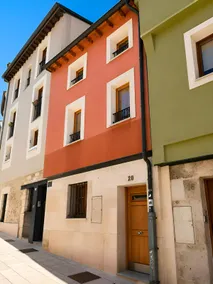 VIBUhomes Apartment next to the Cathedral - Image 2