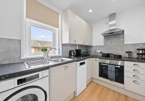 Back'o'Barns Apartment by Klass Living Hamilton - Image 4