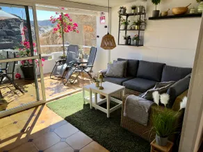 Lovely and private apartment with a large terrace and pool - Image 3
