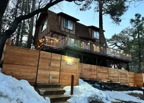 Blissfully Wild -with Hot Tub and pets are welcome - Image 5