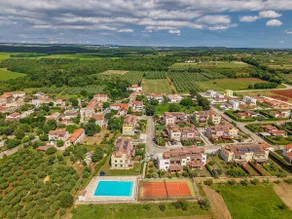 Appartamento Anita con piscina in comune - Image 3