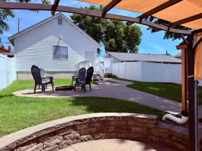 Tompkins Street Retreat - Image 3