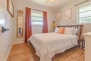 FL Charmer• 10 Min to 3 Beaches · Private Pool - Image 3
