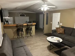 Side By Side Lodging - Image 4