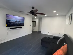 Modern Suite 20 Min from the Las Vegas Strip! - Image 3