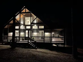 First Kiss Cabin | Romantic | Hot Tub | Fireplace - Image 3