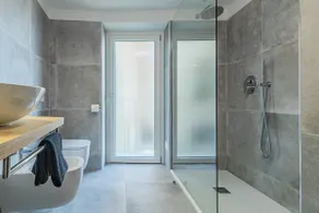 Bellano Holidays - New apartment with lake view - Image 3