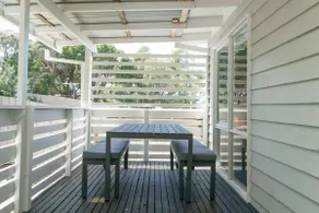 'Charming Seaside Bungalow' A Peninsula Hideaway - Image 5