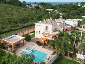 Oasis Escape House. Private Pool Villa. Paradise Retreat. 12 guests. Full A/C - Image 2