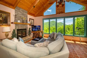 Exquisite Cabin: Stunning Views & Toy Story Loft! - Image 2