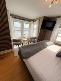Riverview Retreat Getaway 30 min- Newport/Cape/PVD - Image 3