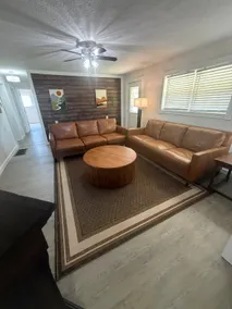RRG Muir Valley Cabin with Hot Tub - Image 3