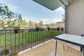 LARGE APARTMENT 7 BEDS, 1 PARKING SPACE. - Image 2