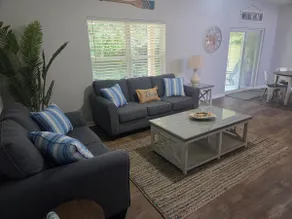 SALE Aug & Sept dates 15% off! Come stay with us. - Image 4