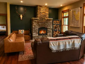 Farmhouse at Common Ground - Image 2