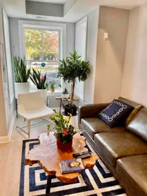 Luxurious, modern, great location 1 BR in Shaw - Image 2