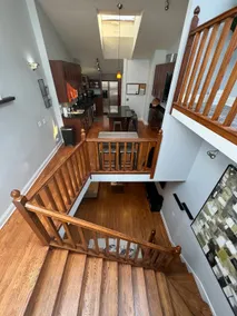 Hidden Gem - 3 Story House & Pet Friendly! - Image 5