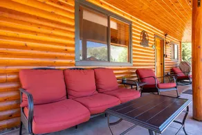 Cowboy Casita (Cabin 102) - Image 2