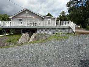 Nice rural 4 bedroom home - Image 5
