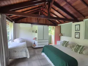 Entire house surrounded by greenery - Image 2