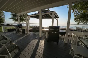 Sandcastle Way| Historic Oneida Lakefront Condo 3 - Image 5