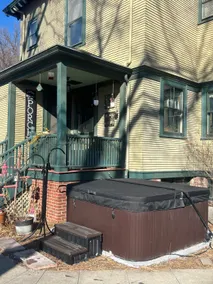 Historic home, large private suite & hot tub - Image 2