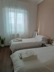 "StayEasy" Apartment - Image 5