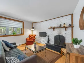 Evora Cozy 2BR Chalet Fireplace & BBQ Val-David - Image 3