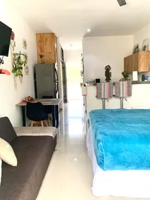 Relax in a bohemian vibe w/free scooters! - Image 4