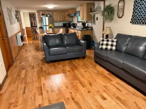 Mountain stream home near snowshoe. Sleeps 8. 3bedroom, 2bath - Image 2