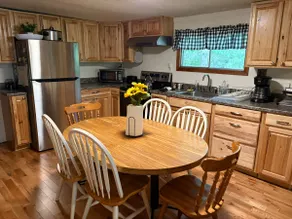 Mountain stream home near snowshoe. Sleeps 8. 3bedroom, 2bath - Image 3